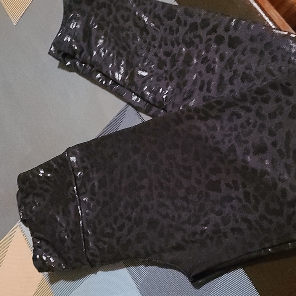 Boutique leopard leggings